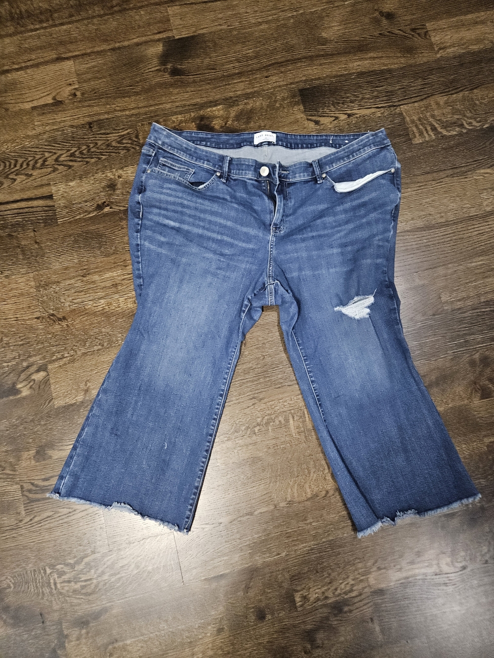 Lane Bryant 24P  Mid Blue Cropped Wide-Leg Jeans (Ankle Length)